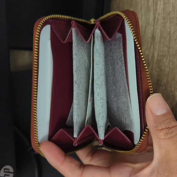 COACH Coated Canvas Signature Logo Zip Around Card Case - Picture 4 of 5